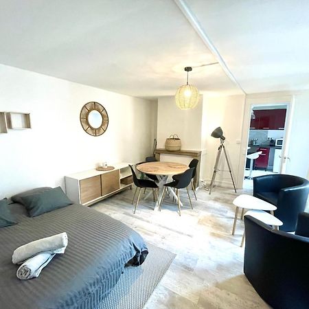 Ferienwohnung Le Victor Hugo Besançon Exterior foto