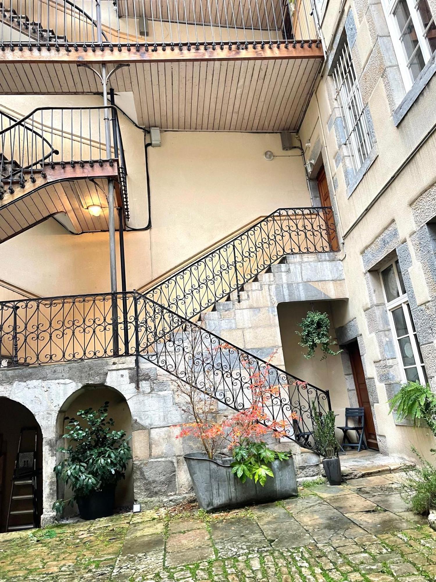Ferienwohnung Le Victor Hugo Besançon Exterior foto